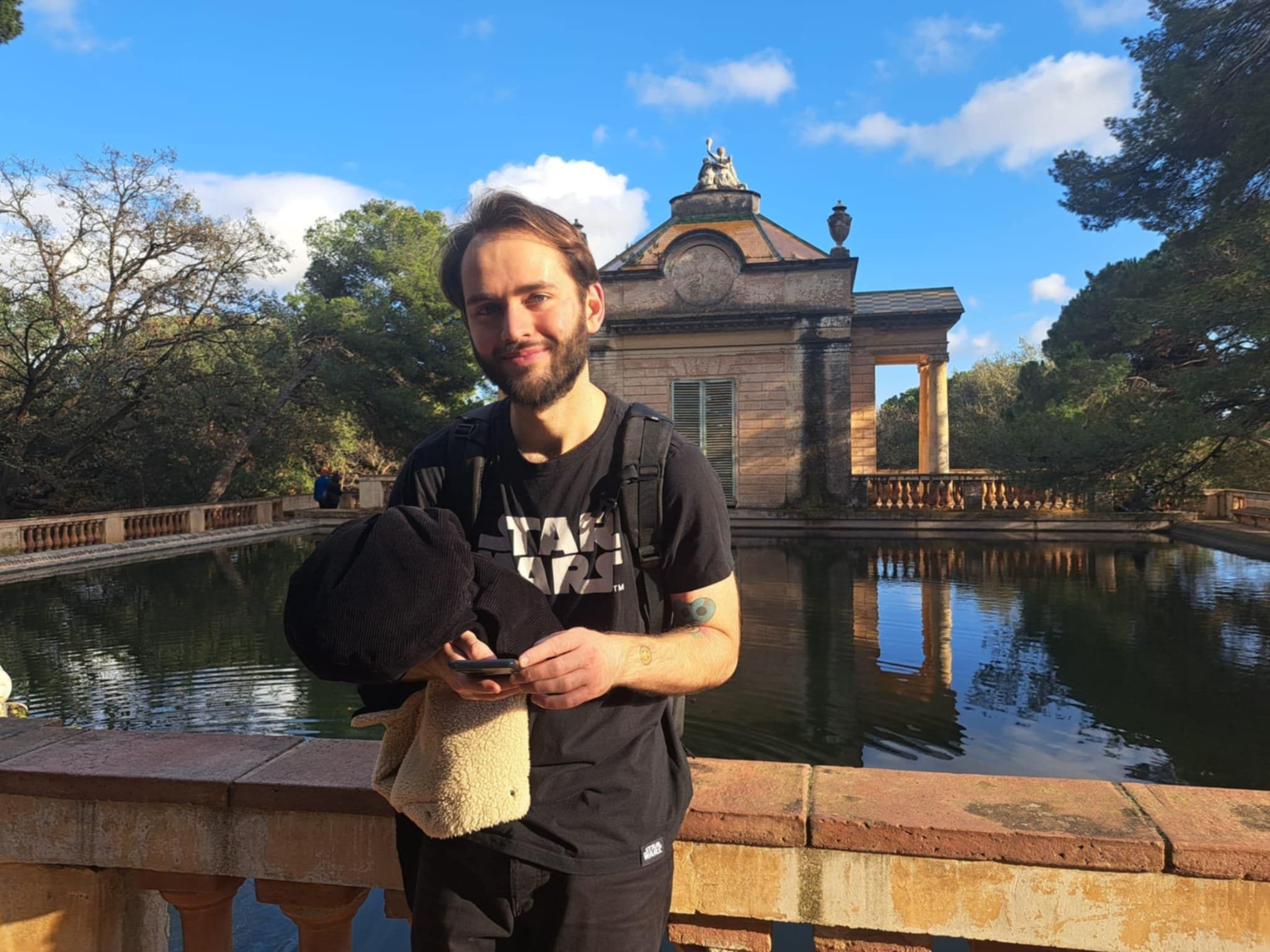 Revolut for travelling – the most important information | Two Continents