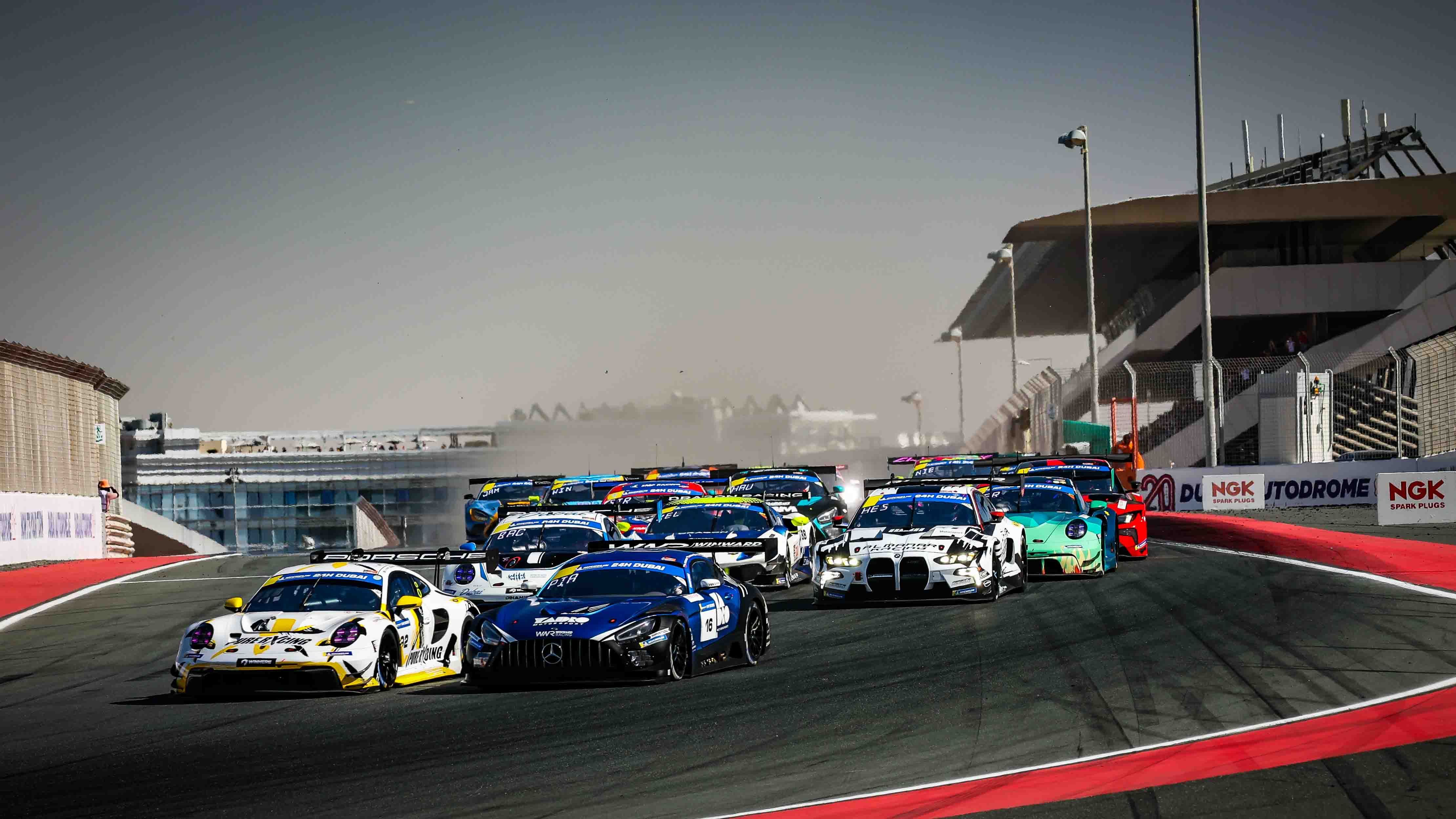 Car racing in Dubai