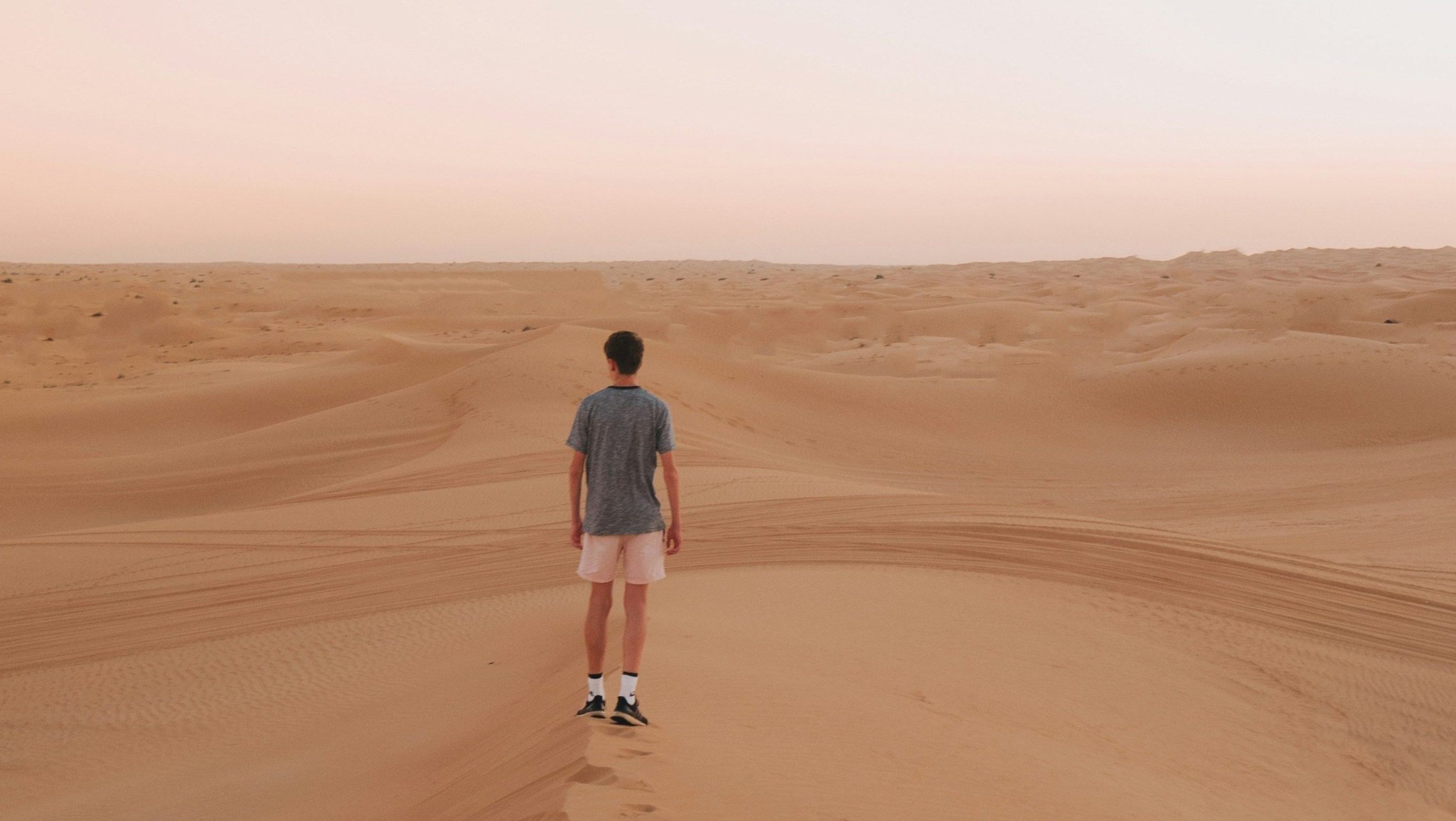 Can I Wear Shorts In Dubai Two Continents Two Continents desert-safari-dubai-1-desert-safari-tour-operator-in-dubai