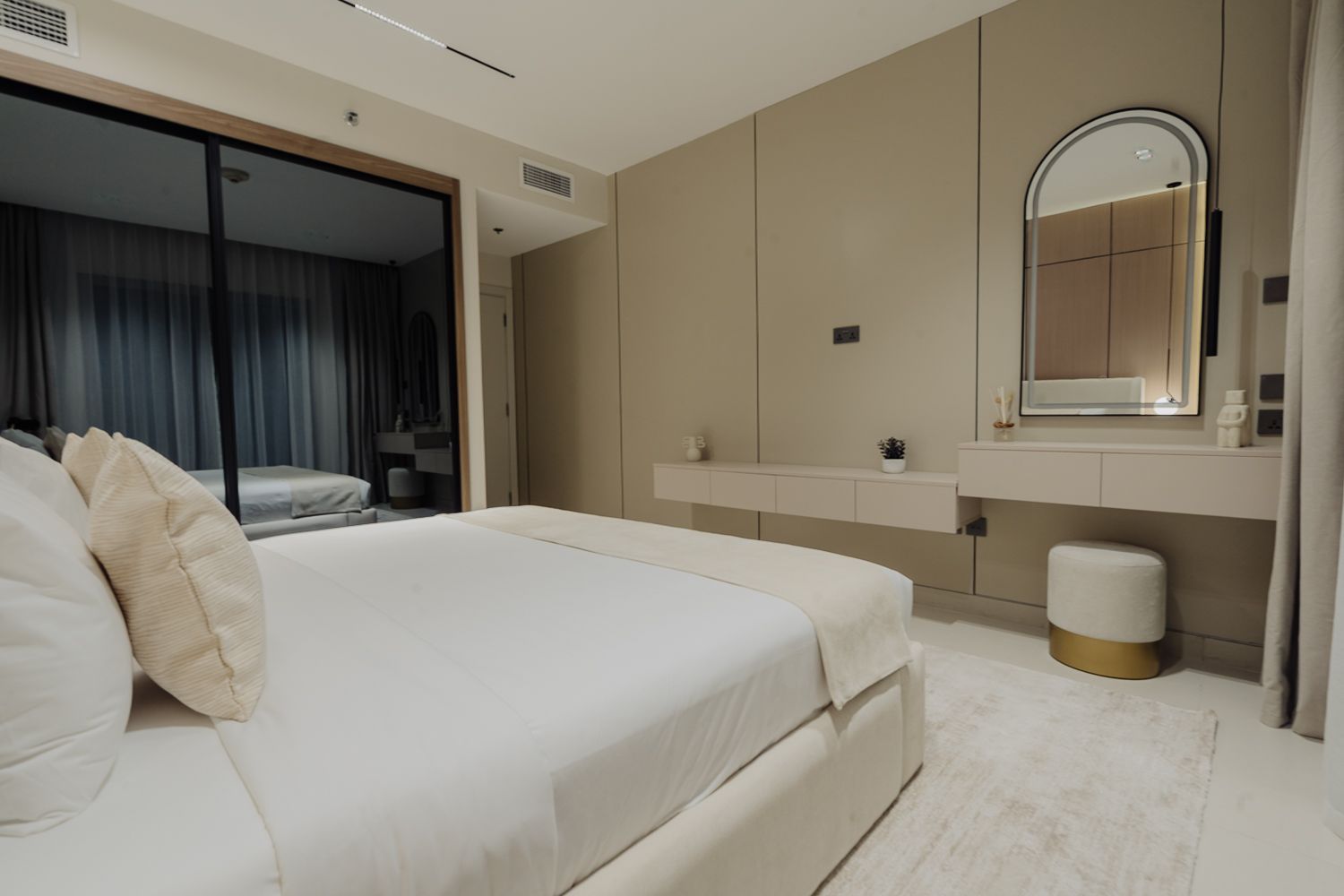 attraction photography