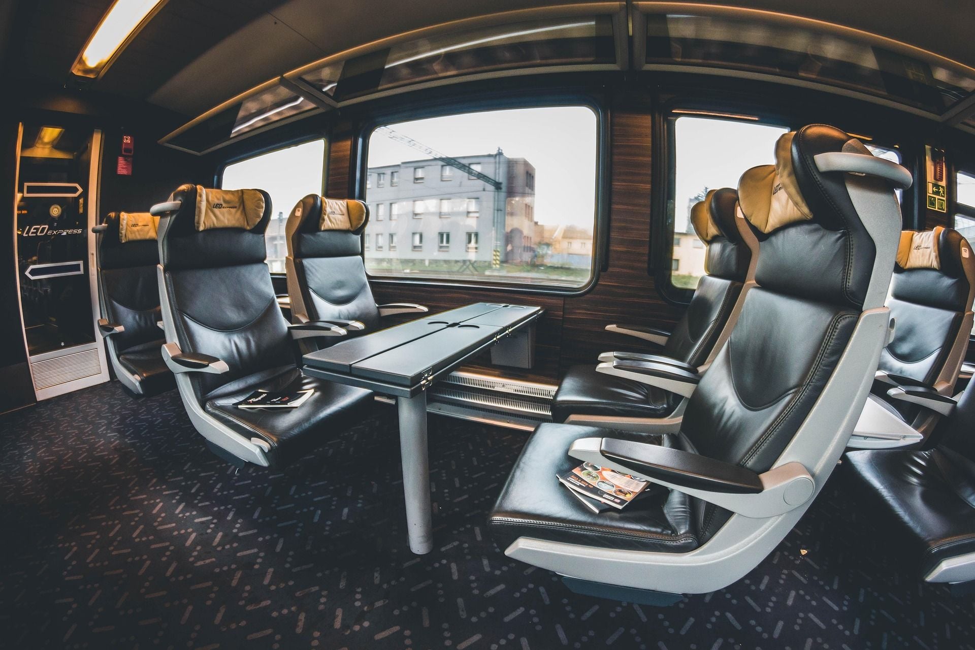 Leo Express launches services from Krakow to Warsaw