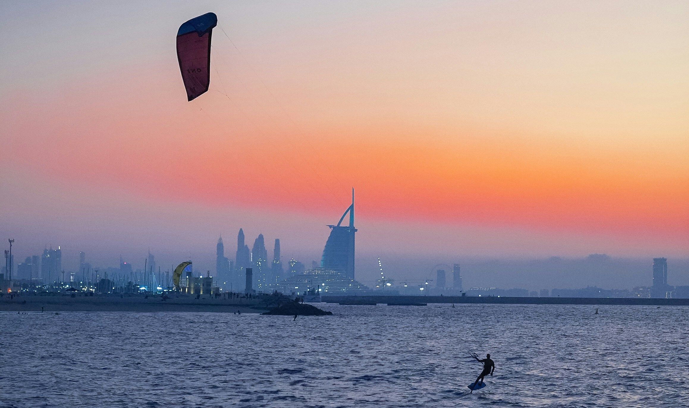 Kitesurfing