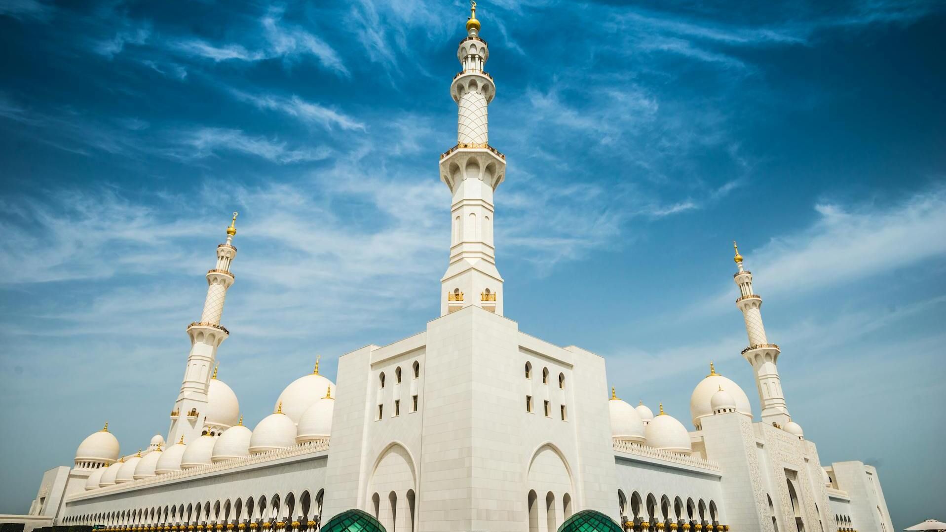 Atracții turistice din Abu Dhabi – moschee.