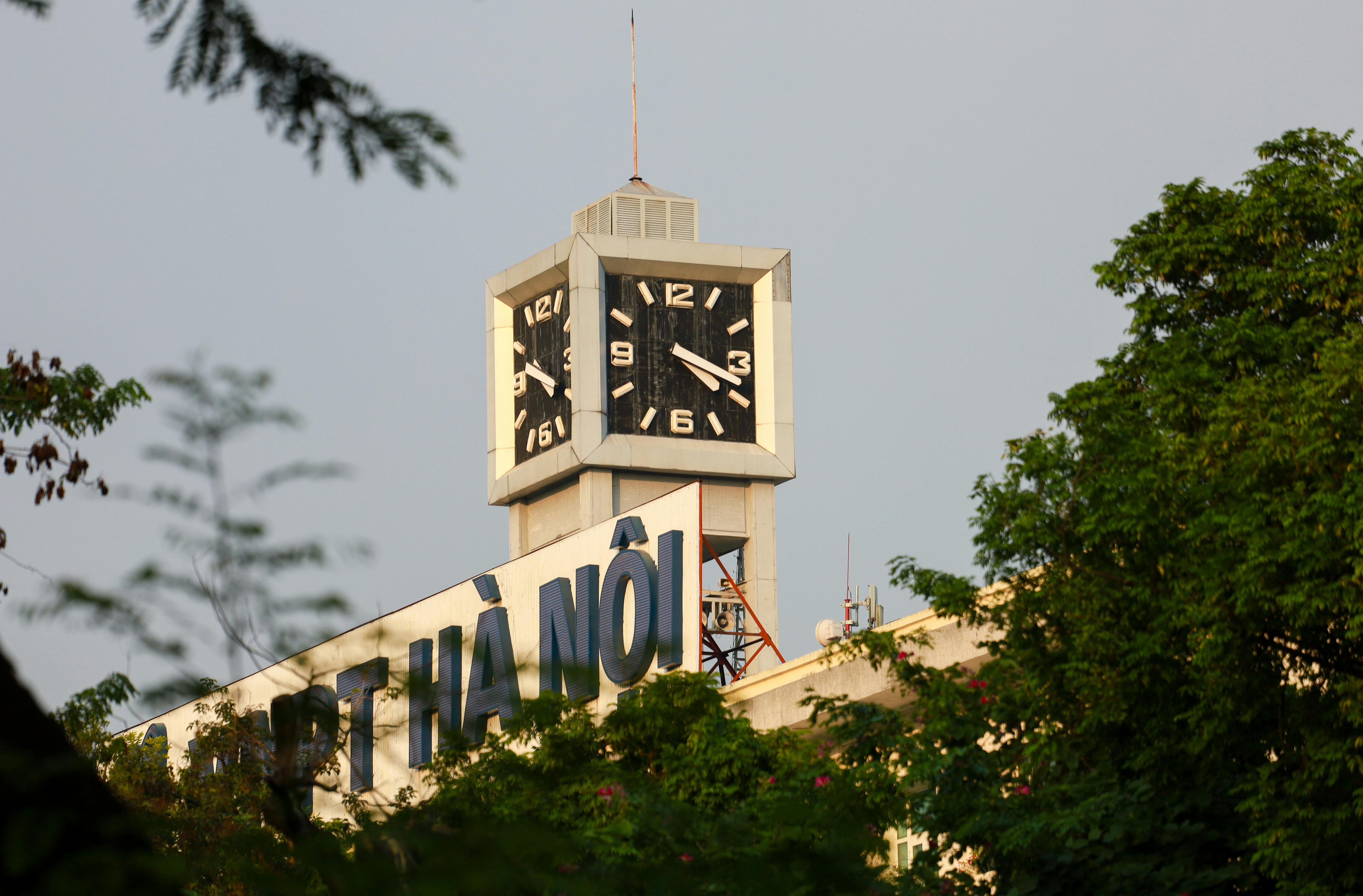 What time is it in Vietnam