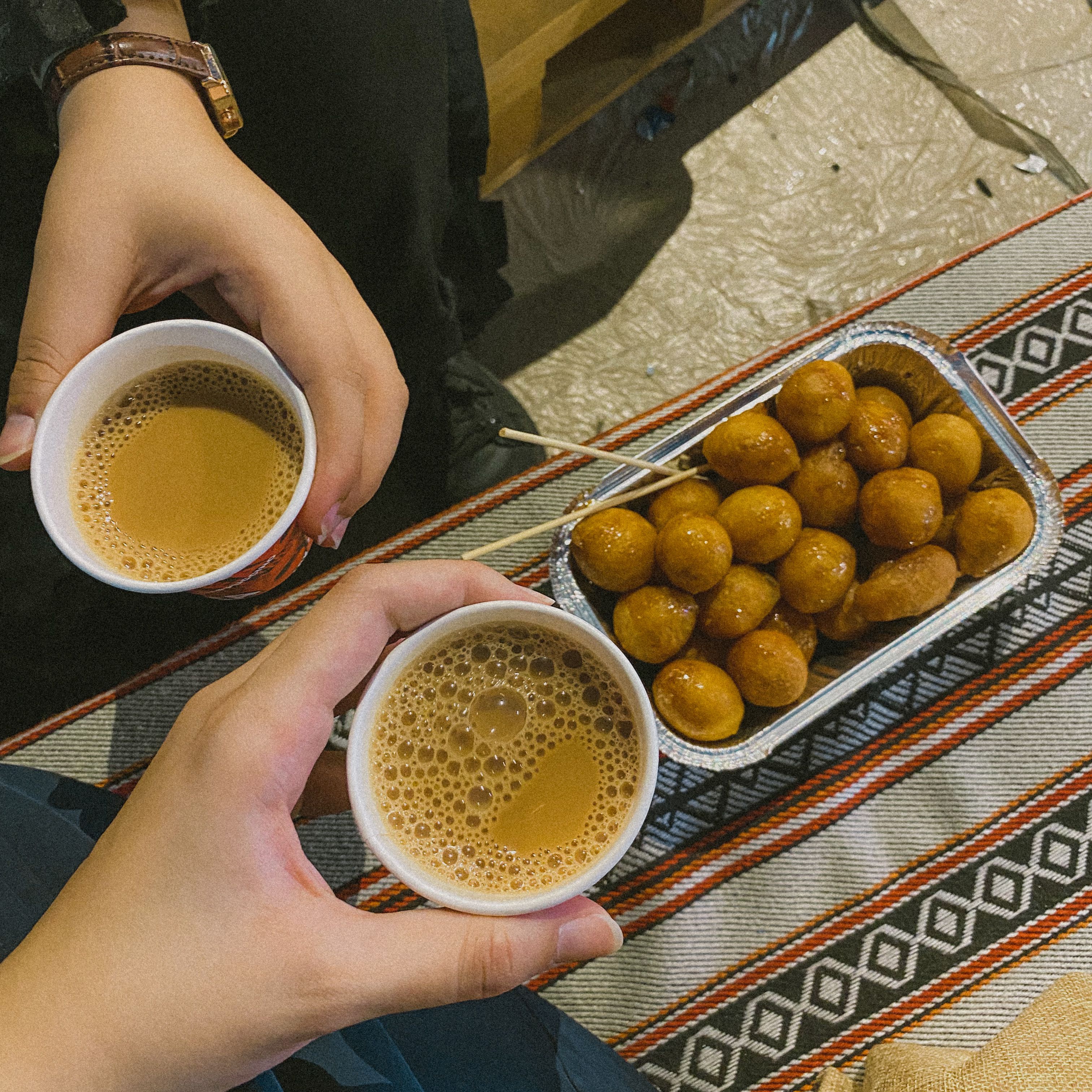 Luqaimant i Karak Tea